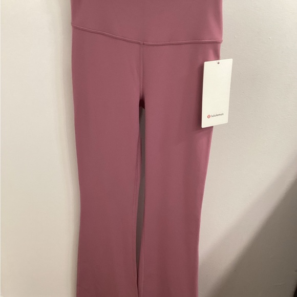 Lululemon Groove SHR Flare Pant - Picture 7 of 7